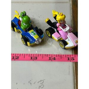 Nintendo Mario Kart Hot Wheels Yoshi Peach Toys Lot